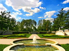 氛圍感拉滿(mǎn)！濰坊市園林環(huán)衛(wèi)集團(tuán)怡景公司 全力做好“迎國(guó)慶”節(jié)前各項(xiàng)工作